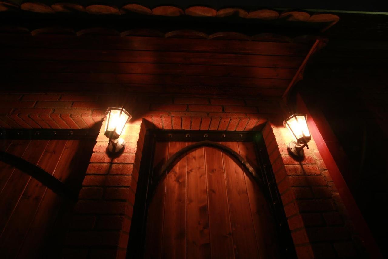 Apart Hotel Avlabari Yard Тбилиси Екстериор снимка