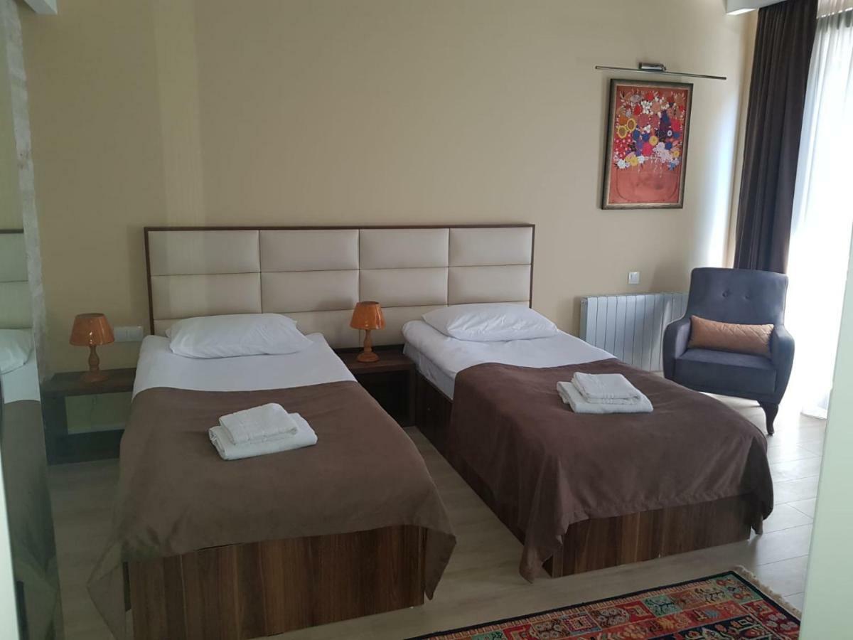 Apart Hotel Avlabari Yard Тбилиси Екстериор снимка