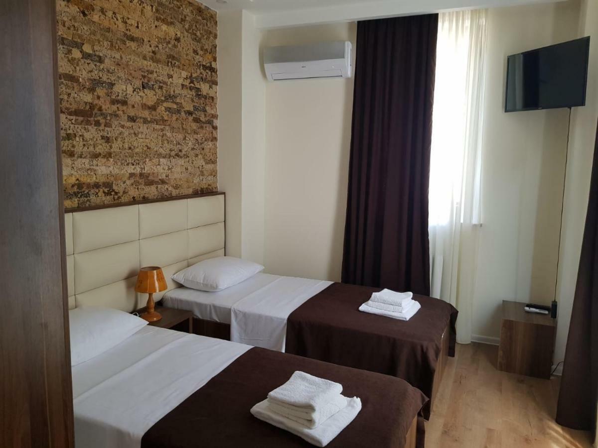 Apart Hotel Avlabari Yard Тбилиси Екстериор снимка