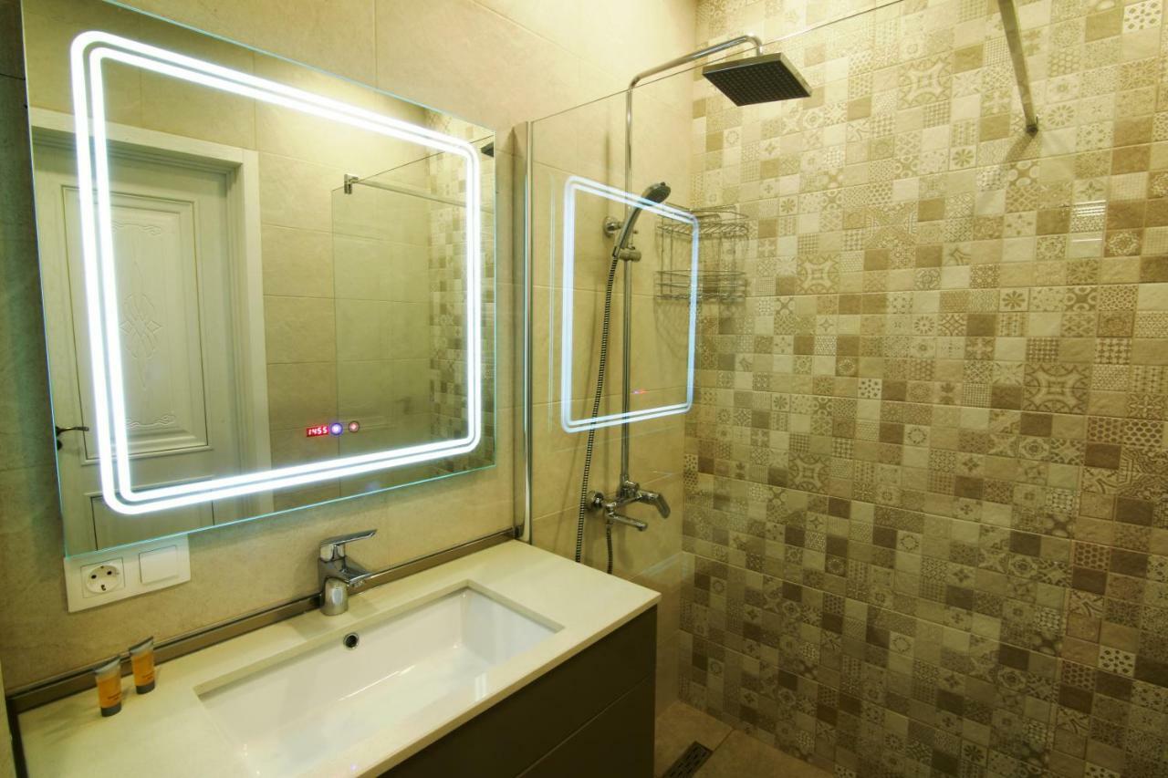 Apart Hotel Avlabari Yard Тбилиси Екстериор снимка